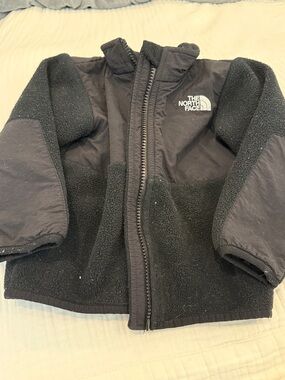 The North Face Kids Black Fleece Puffer Jacket